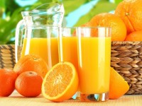 Brasil exportou 161 mil toneladas de suco de laranja em fevereiro.
